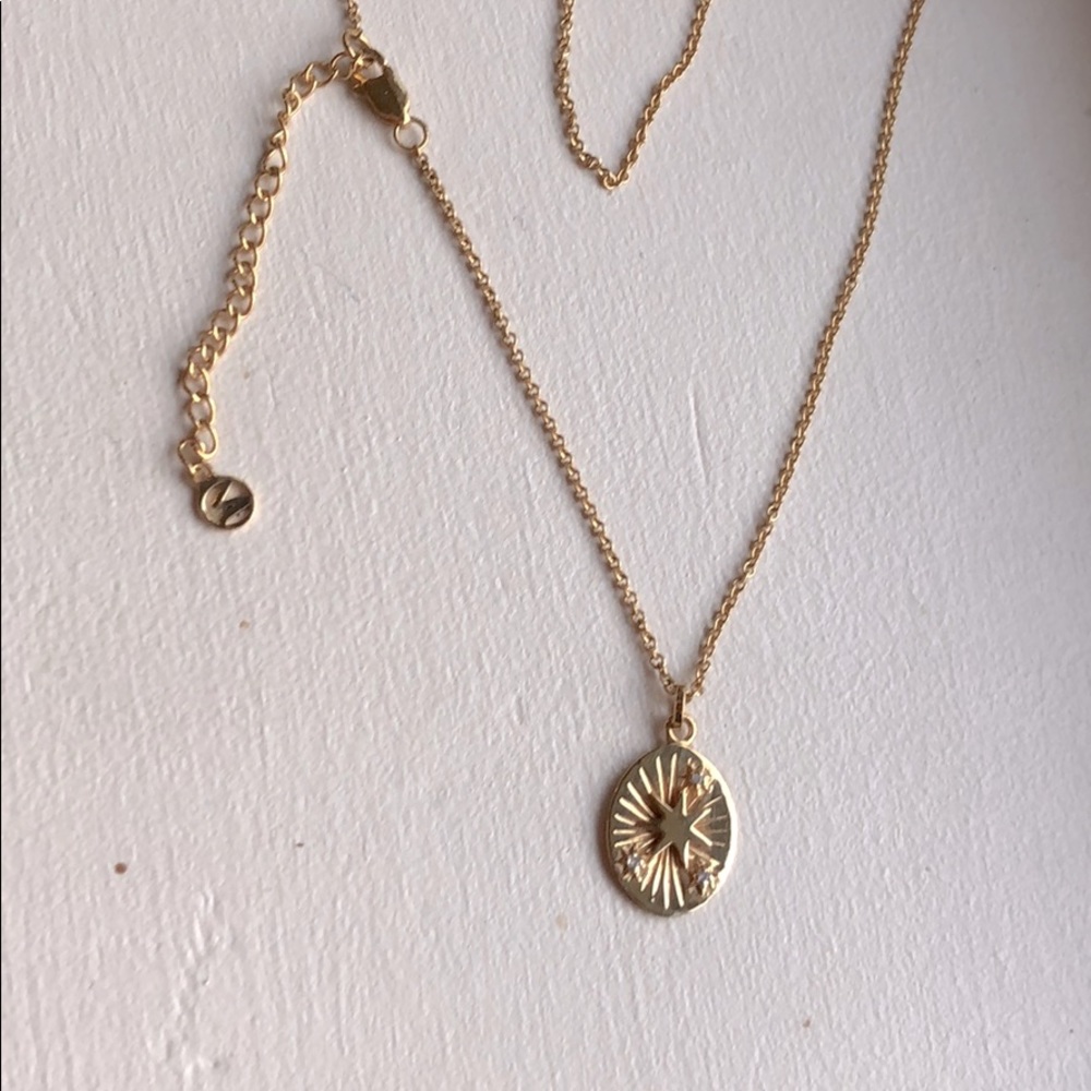 Majuri star necklace nwb